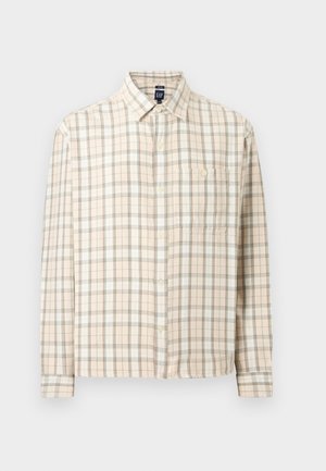 Bež srajca s karo vzorcem in dolgimi rokavi, z gumbi spredaj, enim žepom na prsih in klasičnim ovratnikom, prikazana na enobarvnem ozadju.