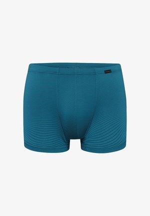 Turkooizen herenboxershorts met horizontale geribbelde textuur en een klein zwart merkembleem op de tailleband, weergegeven tegen een witte achtergrond.