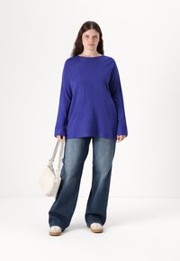 ONLY Carmakoma CARWILLY - Wide Leg - special blue grey denim