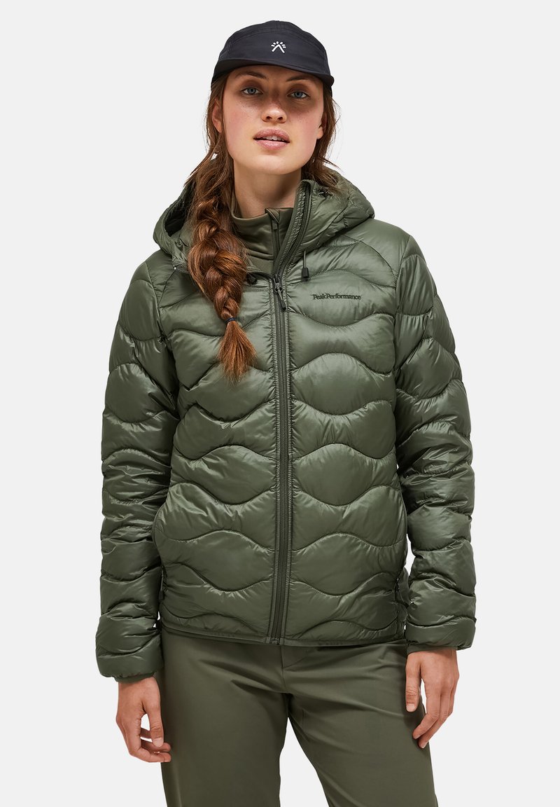 Peak Performance HELIUM HOOD - Jakna ispunjena paperjem - pine needle
