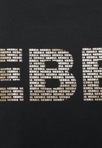Nebbia Langarmshirt - black