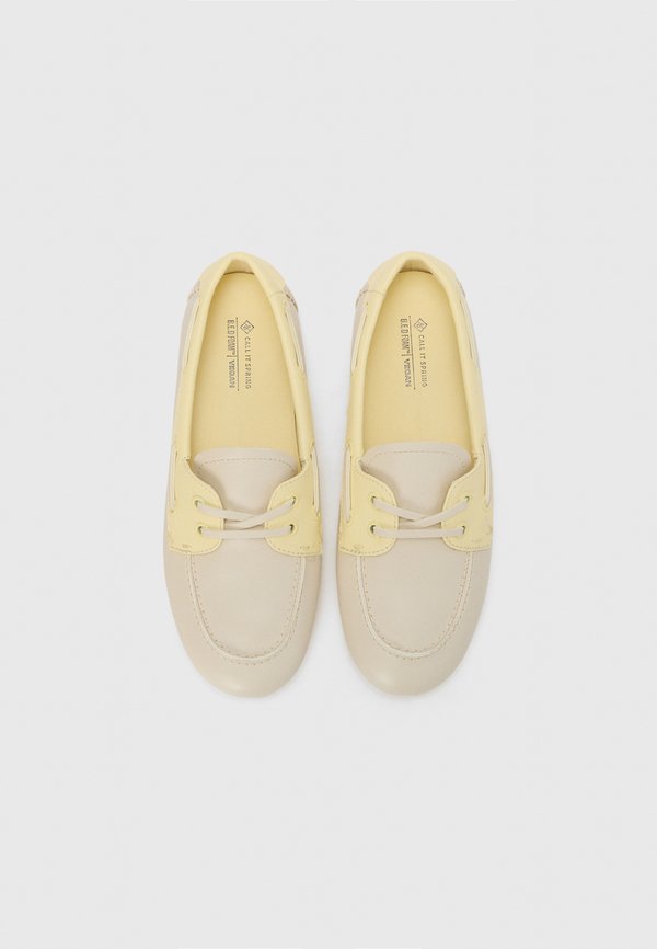 SHELLY - Boat shoes - ice4