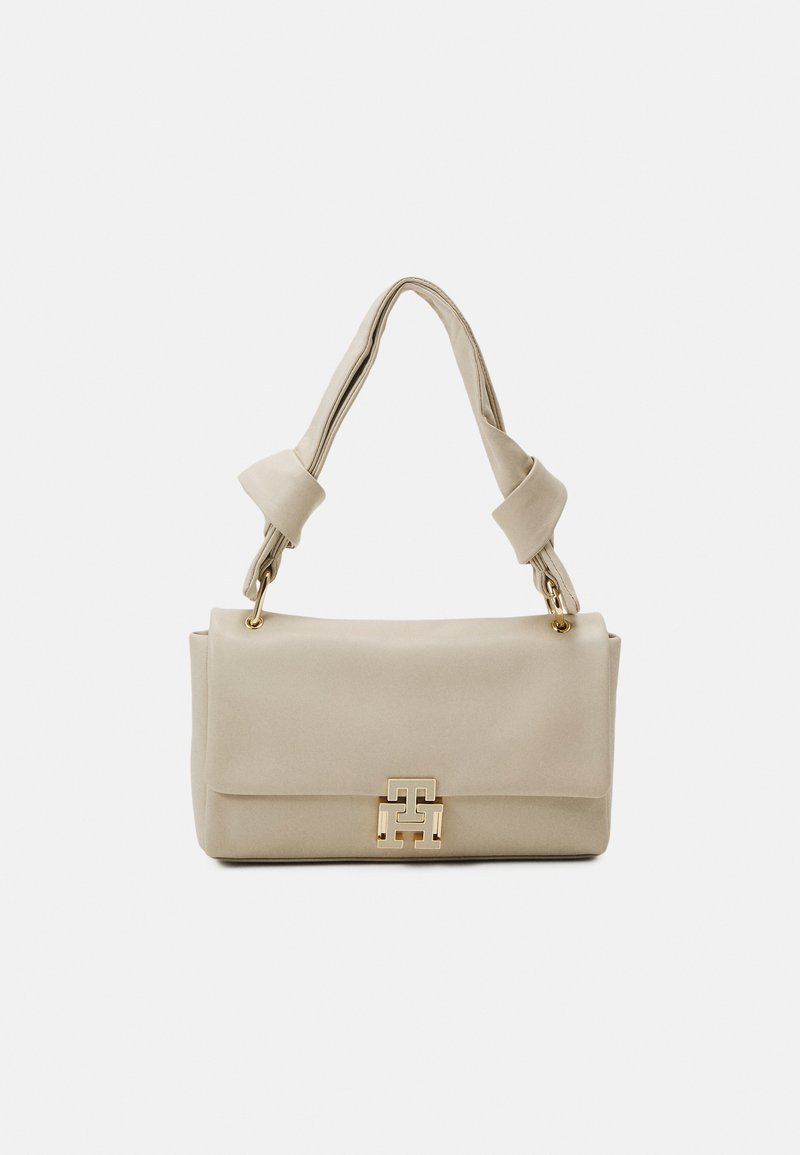 Tommy Hilfiger - PUSHLOCK SHOULDER BAG - Handtasche - cream, Vergrößern