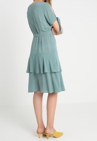 mint&berry Robe de jour - green