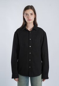 Mira Paris AMORE BACK EMBROIDERY - Užsagstoma palaidinė - black