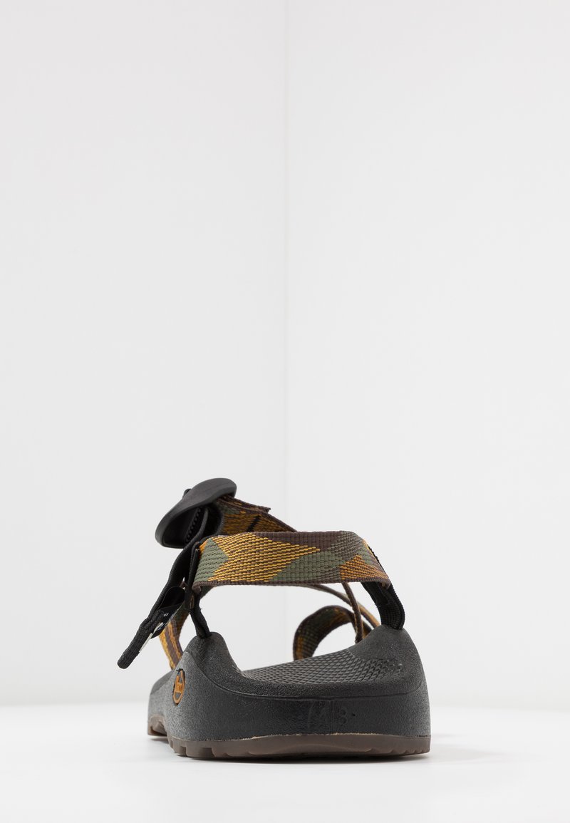 walking on a cloud sandals on Chaco Cloud Walking Sandals Rambling Gold Dark Yellow Zalando Co Uk