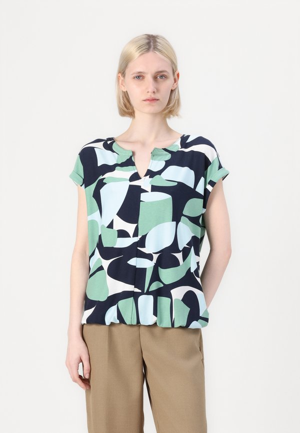 ALL OVER PRINTED V NECK - Print T-shirt2