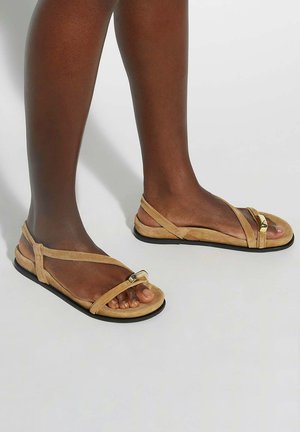 LYN - Sandals - sand