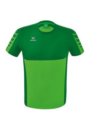 SIX WINGS - Sport T-shirt - gruen
