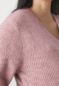 Even&Odd Maternity Sweter