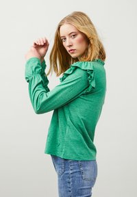 Odd Molly BESS - Pikkade varrukatega topp - green