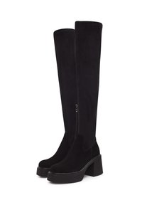 Cesare Gaspari Muszkieterki