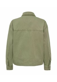 Veste décontractée vert olive à manches longues, poignets boutonnés et une seule couture horizontale traversant le haut du dos.