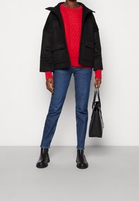 GAP Sweter