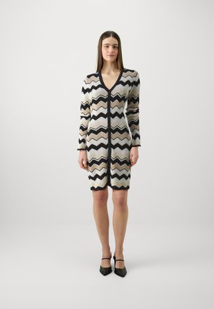 Guess CHEVRON STRIPE JENNA DRESS - Etui-jurk - jet black/multi