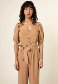 FRNCH JANNY - Jumpsuit - camel