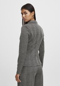 ICHI IHKATE - Blazer - black