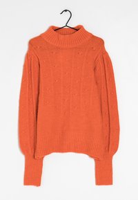 Object Sweter