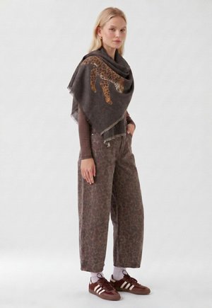 Oui, SCHAL - Schal - dark brown camel