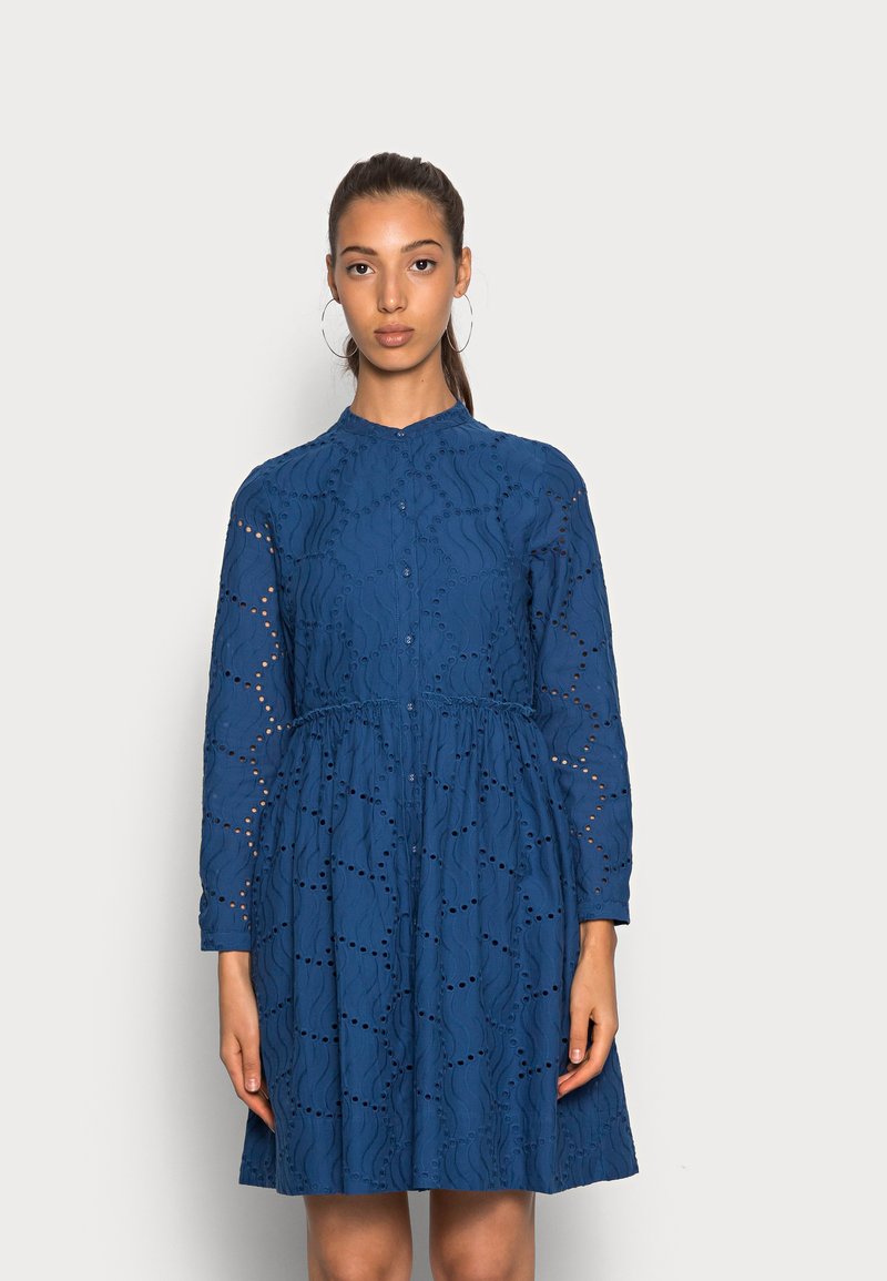 YAS YASBIM DRESS VIP - Vestido de dia - navy peony