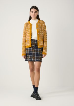 LANGARM  - Strickjacke - twisted boucle check autumn yellow