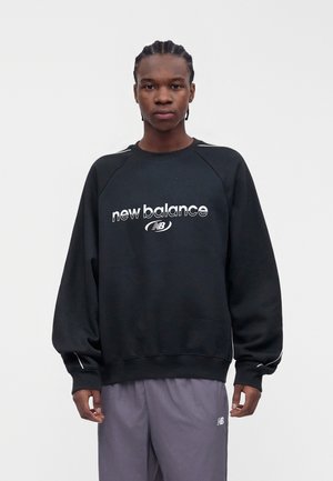 New Balance, TRACKSIDE CREW UNISEX - Φούτερ - black