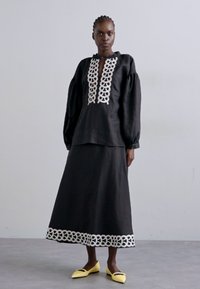 By Malene Birger LEONNE - Suknja A kroja - black