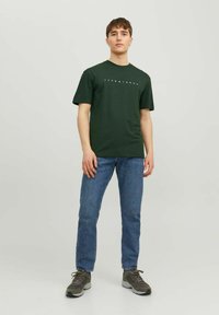 Jack & Jones ESTAR SS NOOS - T-Shirt print - mountain view