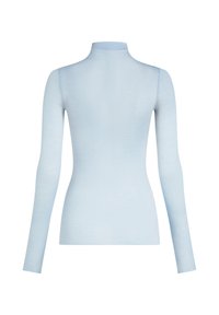 Tajmad ljusblå långärmad polokragepresenterad från baksidan på en vit bakgrund.