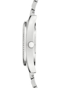 Silberner Edelstahl Uhrprofil mit gebürsteter Oberfläche, drehbarer Lünette und rundem Kronen. Das Gliederarmband ergänzt das elegante Design.