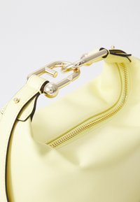 Furla NUVOLA MINI HANDBAG - Borsa a mano - freesia