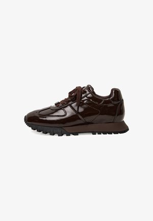 Cesare Gaspari, - Sneakersy niskie