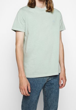 Camiseta básica - mint