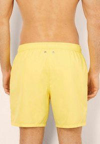 Yamamay PASSEPARTOUT - Uimashortsit - yellow plain