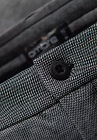 STRUCTURED  - Szorty