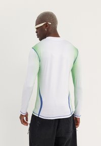 YOURTURN UNISEX - Long sleeved top - white