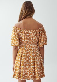 THE FATED PIERRE - Dnevna haljina - tan floral