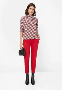 BRAX STYLE CINDY - Sweatshirt - carmine