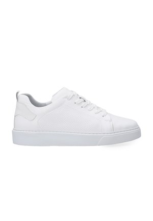 White sneakers featuring smooth leather and mesh panels, round toe, minimalistic design, lace-up closure, and a textured rubber sole.