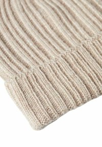 John Henric ULTRA SOFT - Pipo - beige