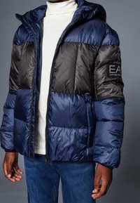 EA7 Emporio Armani Vinterjakker - dark blue