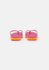 Havaianas SLIM FIT FLATFORM - Sandálias em T - pink electric