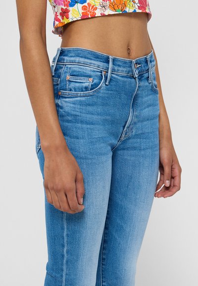 Mother THE INSIDER CROP STEP FRAY - Bootcut jeans - out of the blue