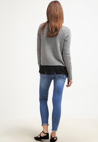 Even&Odd Kofta - black