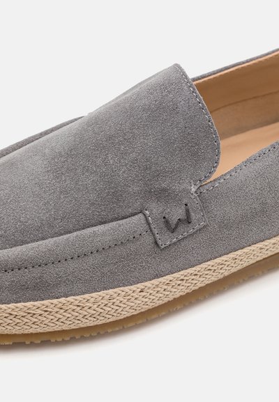 Stuart Weitzman BALA - Espadrilles - pure grey