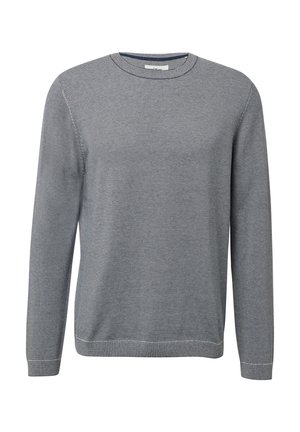 Grauer Pullover mit langen Ärmeln und Rundhalsausschnitt, mit feinem Streifenmuster und kontrastierenden Details entlang der Nähte. Weiche Textur.