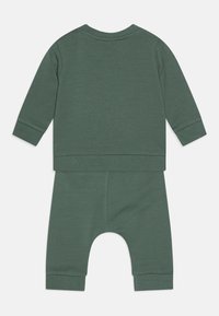 Name it NBMVONNE LONG SLEEVE SET UNISEX - Trainingspak - dark forest