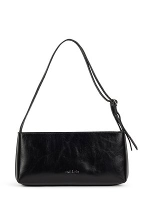 Petit sac à bandoulière rectangulaire en cuir noir avec une fine sangle et le logo « nat & nin » au centre devant.