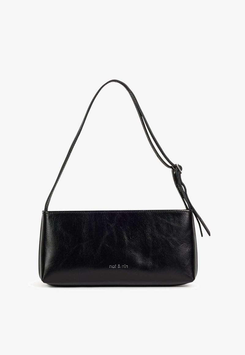 Petit sac à bandoulière rectangulaire en cuir noir avec une fine sangle et le logo « nat & nin » au centre devant.