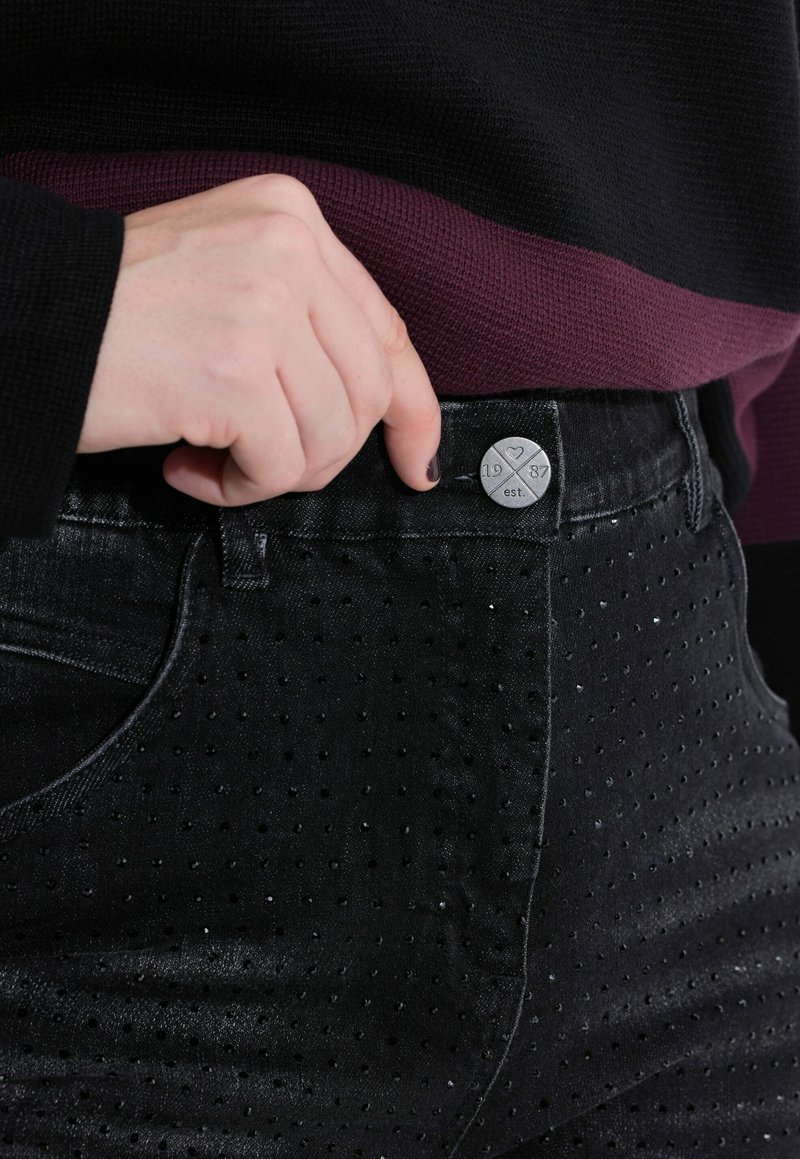Ulla Popken Damesjeans, Denim Blauw, 50W / 32L : Ulla Popken